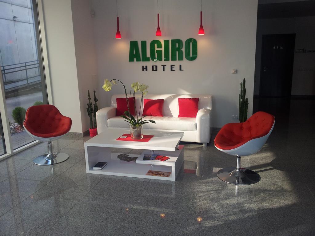 Algiro Hotel Kaunas Luaran gambar