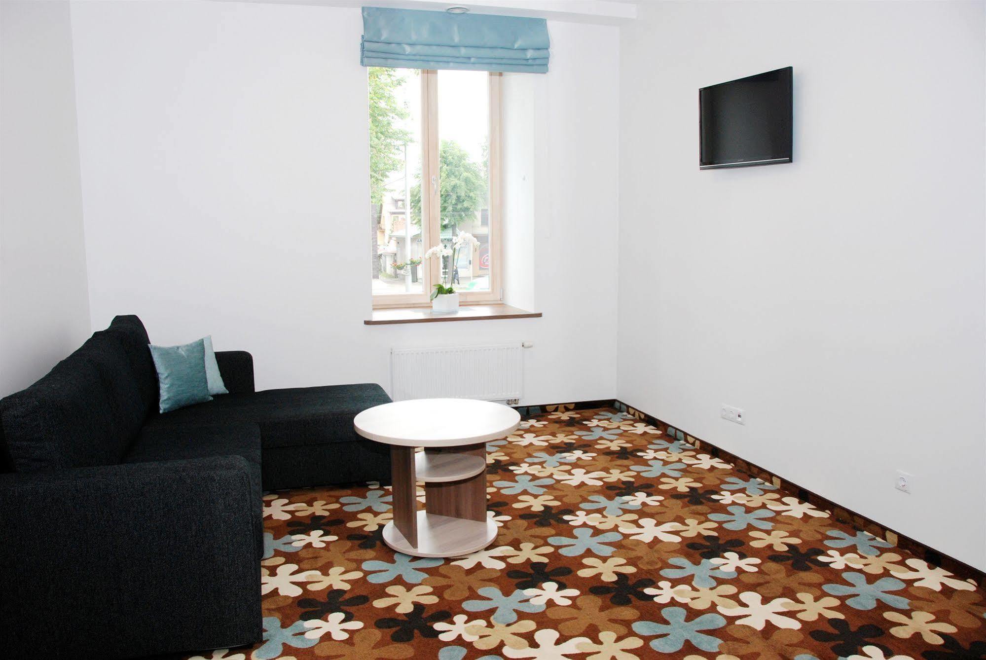 Algiro Hotel Kaunas Luaran gambar