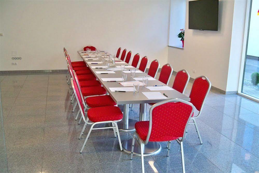 Algiro Hotel Kaunas Luaran gambar
